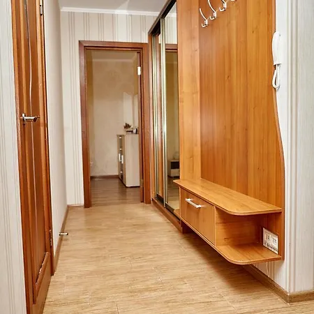 Family Apartment On Shevchenko Street Vinnytsia Exterior photo